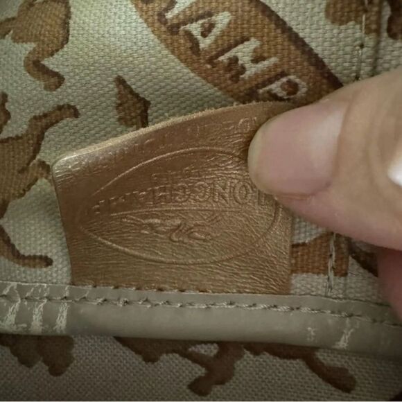 SALE! Gold Longchamp Medium Tote GUC - Picture 12 of 12